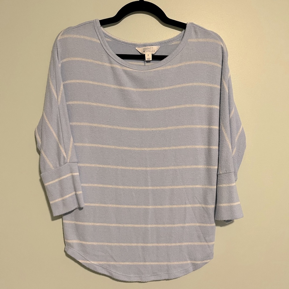 Market & Spruce pull over lightweight blue striped sweater. XS.